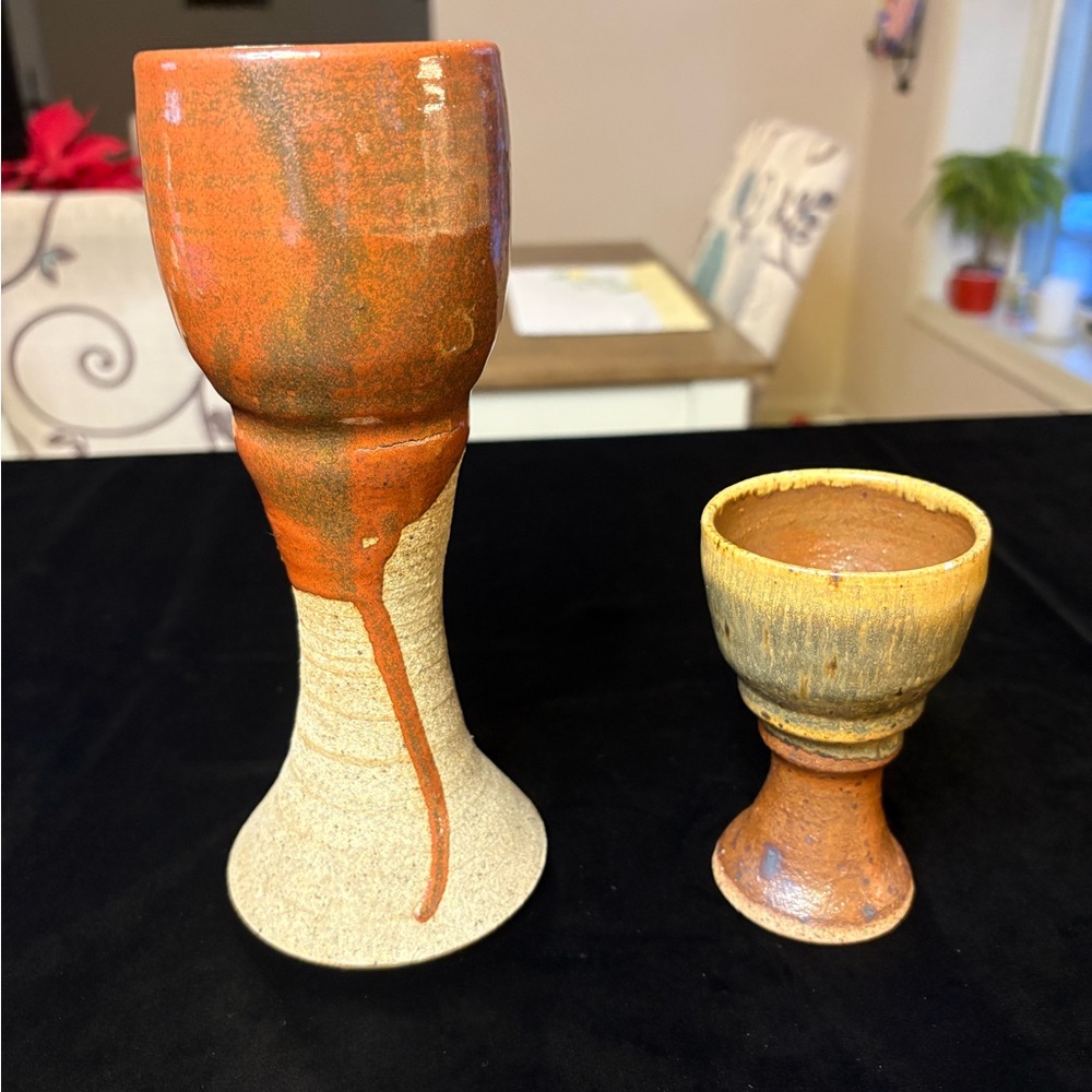 Pair Of Vintage Pottery Goblets - Picture 2 of 7